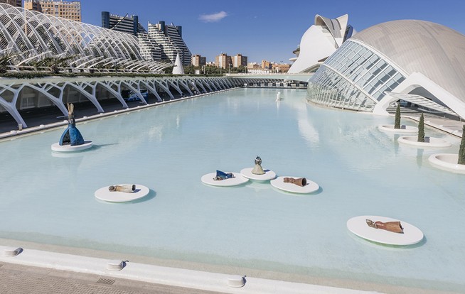 AQUÍ ESTAMOS: 6 Skulpturen von Leiko Ikemura - Foto: Maria Mira